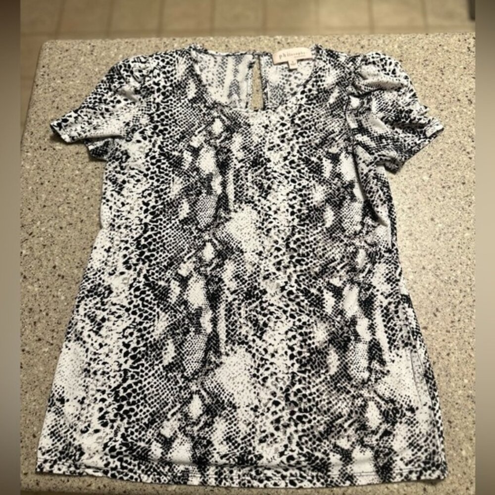 Philosophy Size Small Snakeskin Print Blouse